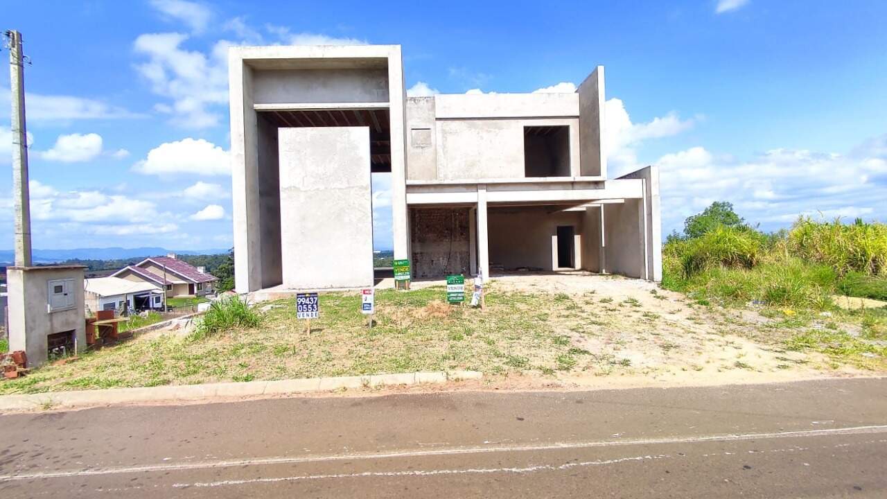 Casa à venda no Conventos: 