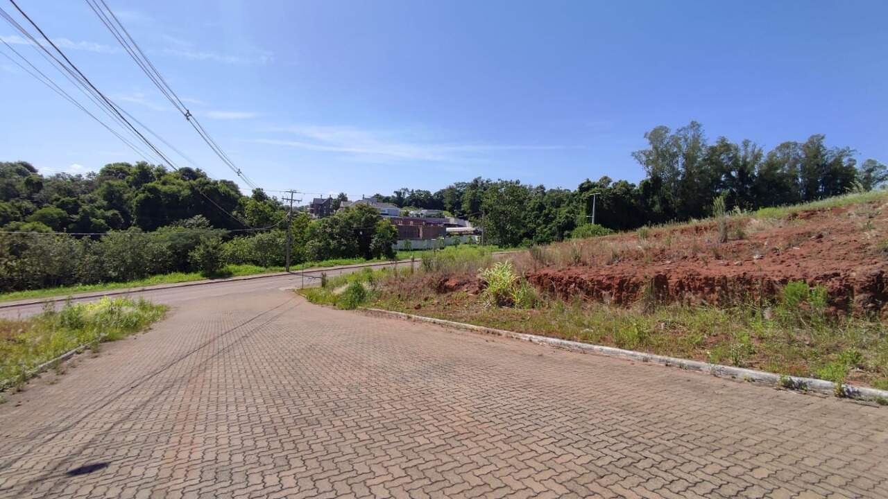 Terreno à venda no Carneiros: 