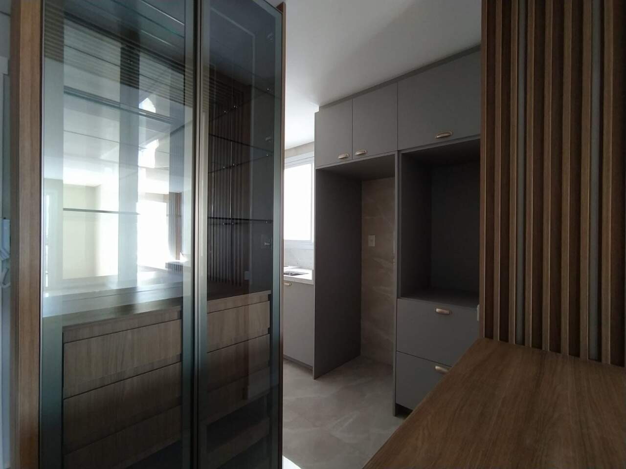 Apartamento à venda com 2 quartos, 68m² - Foto 8