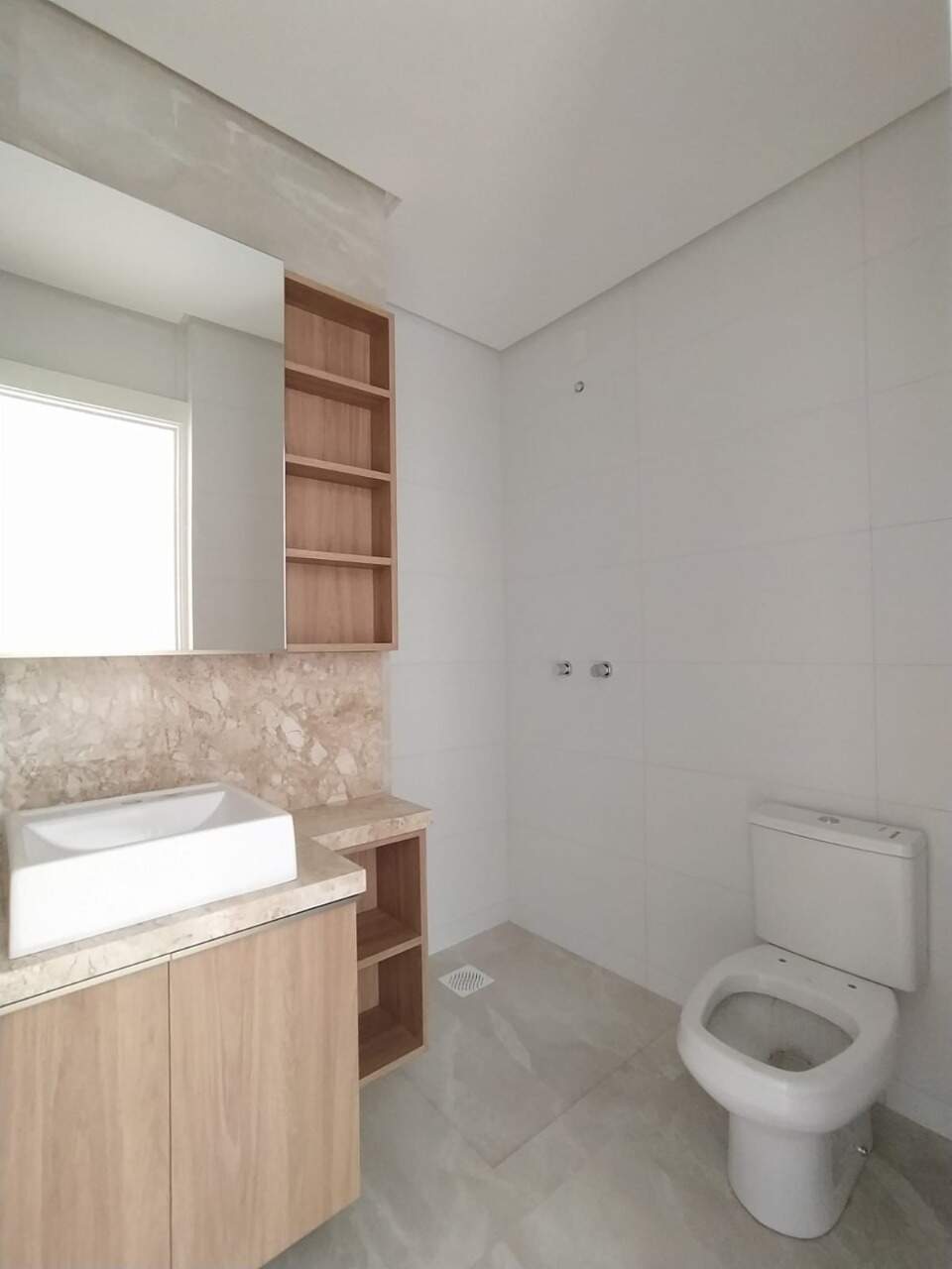 Apartamento à venda com 2 quartos, 68m² - Foto 13