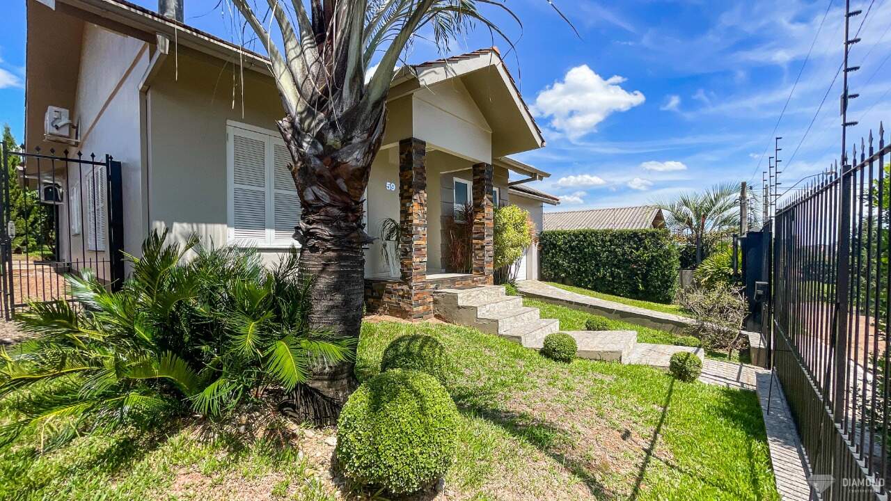 Casa, 3 quartos, 194 m² - Foto 2