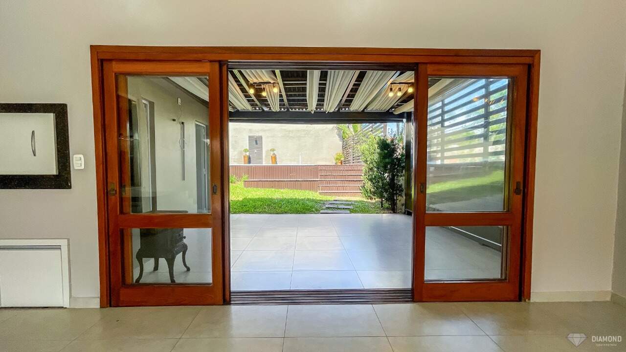 Casa, 3 quartos, 194 m² - Foto 15