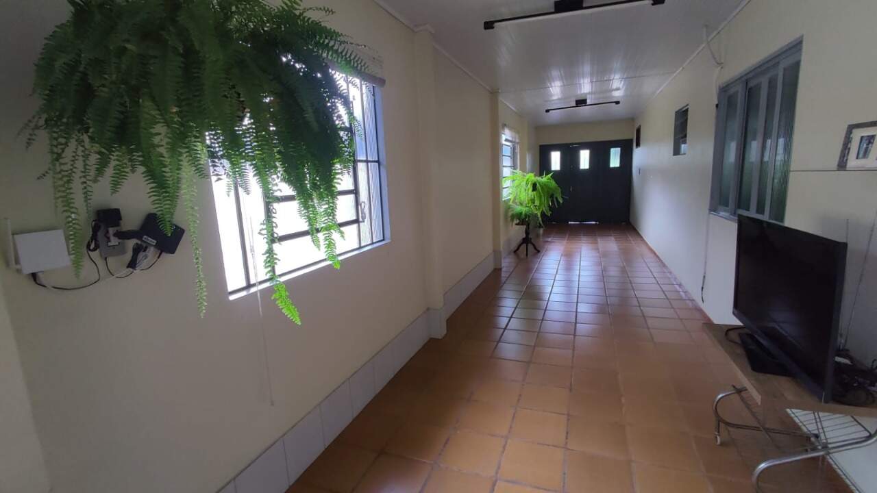 Casa à venda com 3 quartos, 320m² - Foto 12