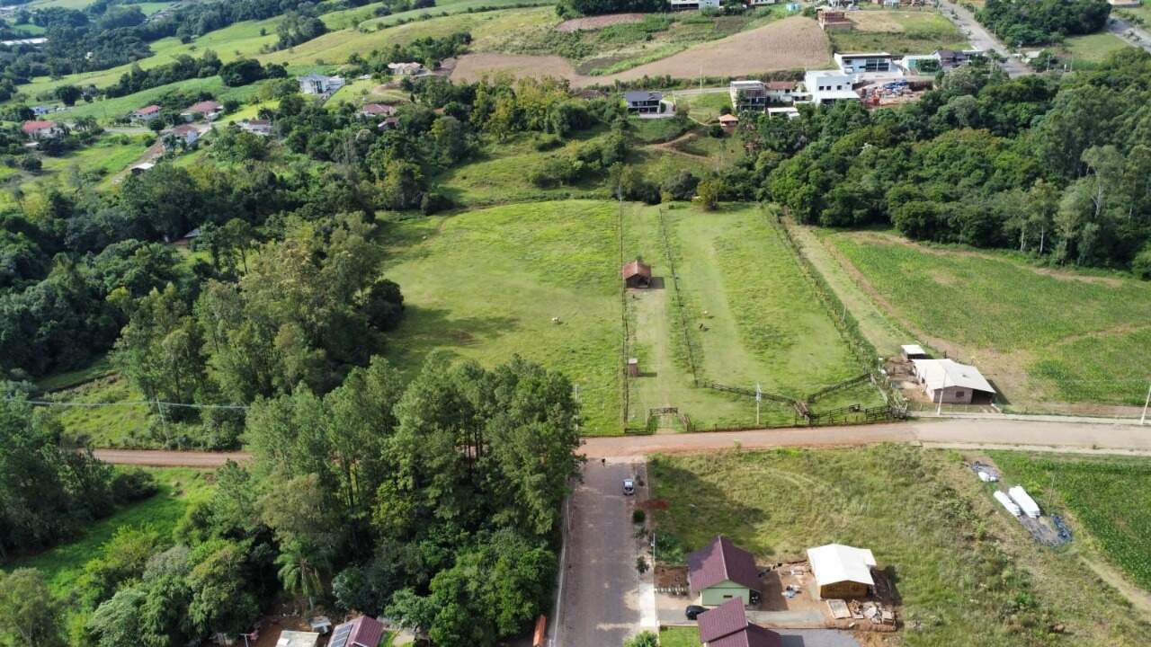 Terreno à venda, 234m² - Foto 1