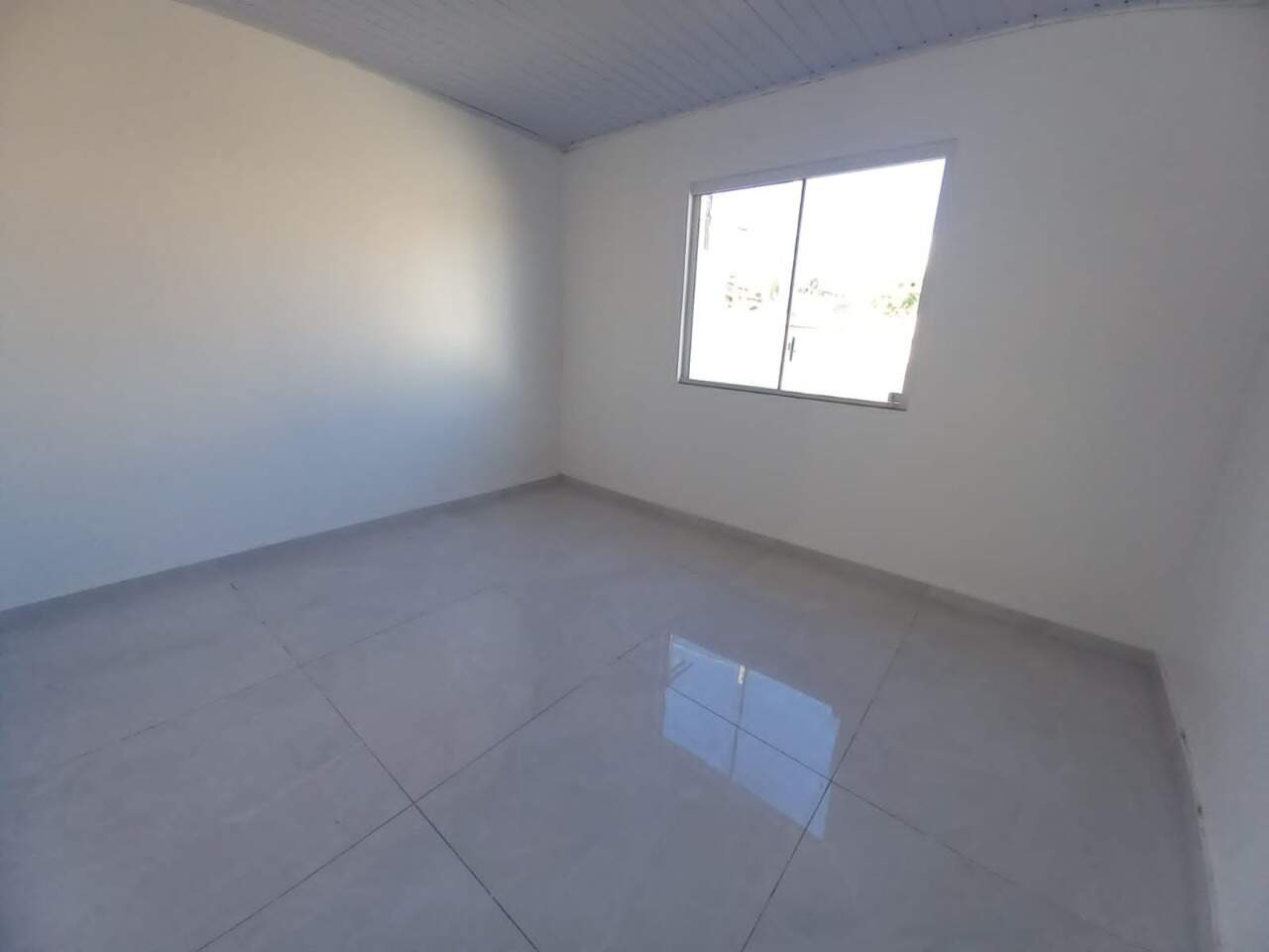 Casa à venda com 2 quartos, 70m² - Foto 14