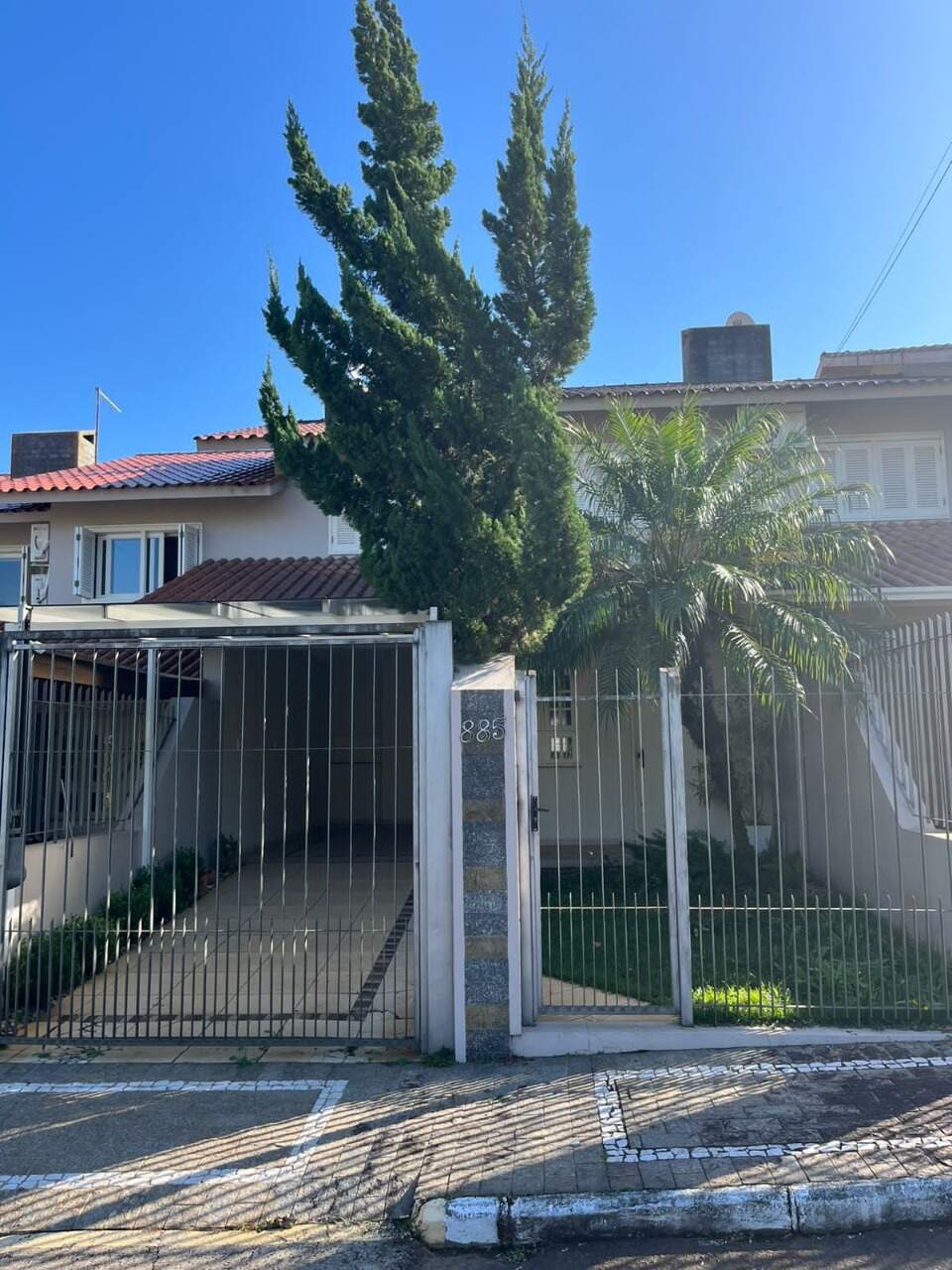 Sobrado à venda com 2 quartos, 108m² - Foto 1