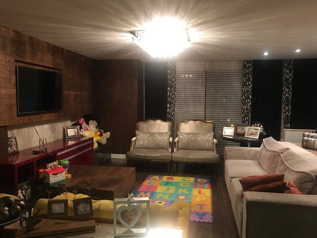 Cobertura à venda com 3 quartos, 326m² - Foto 2