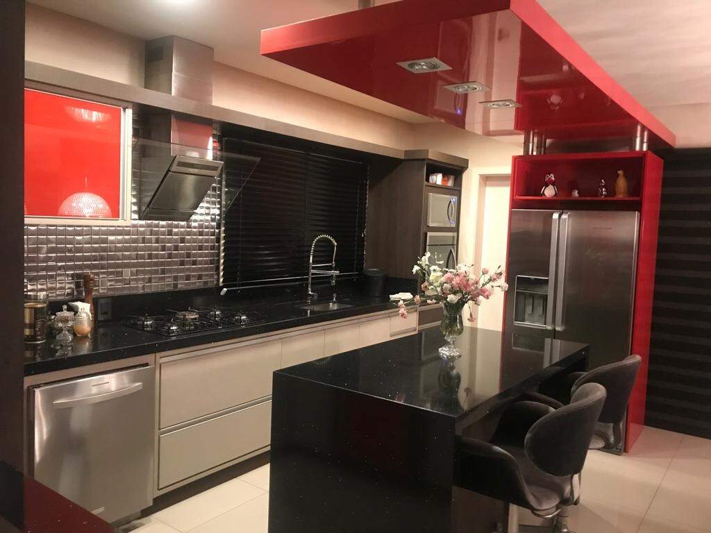 Cobertura à venda com 3 quartos, 326m² - Foto 3