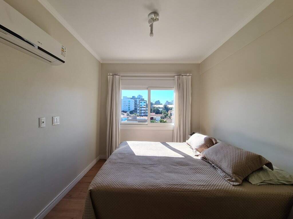 Apartamento à venda com 2 quartos, 70m² - Foto 18