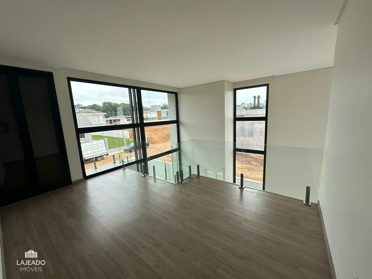 Casa à venda com 3 quartos, 280m² - Foto 12