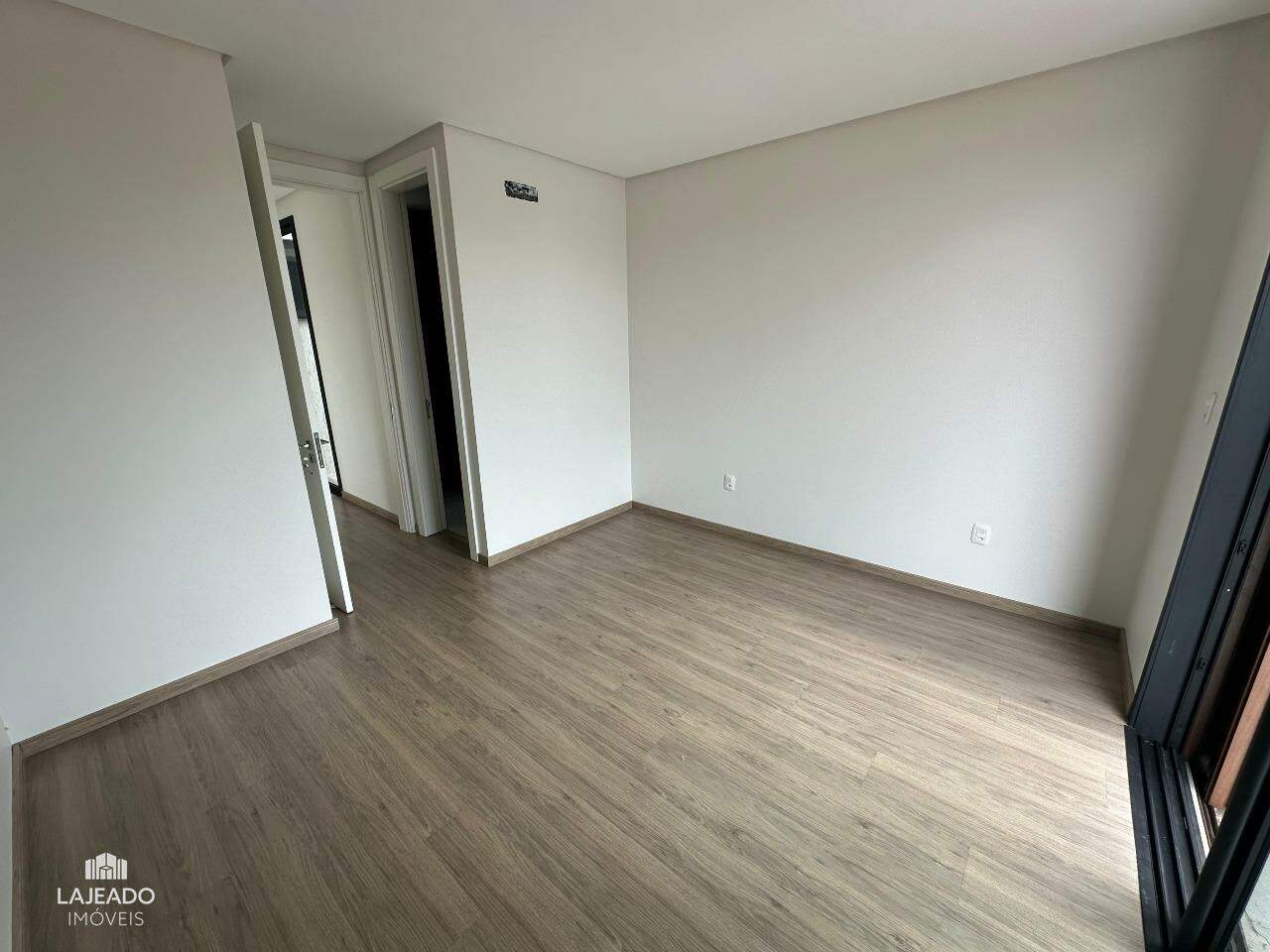 Casa à venda com 3 quartos, 280m² - Foto 15