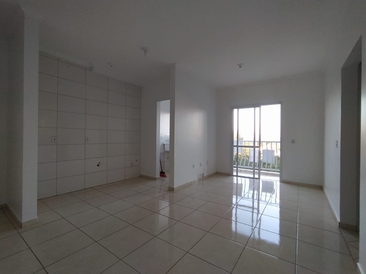 Apartamento para aluguel no Universitário: 