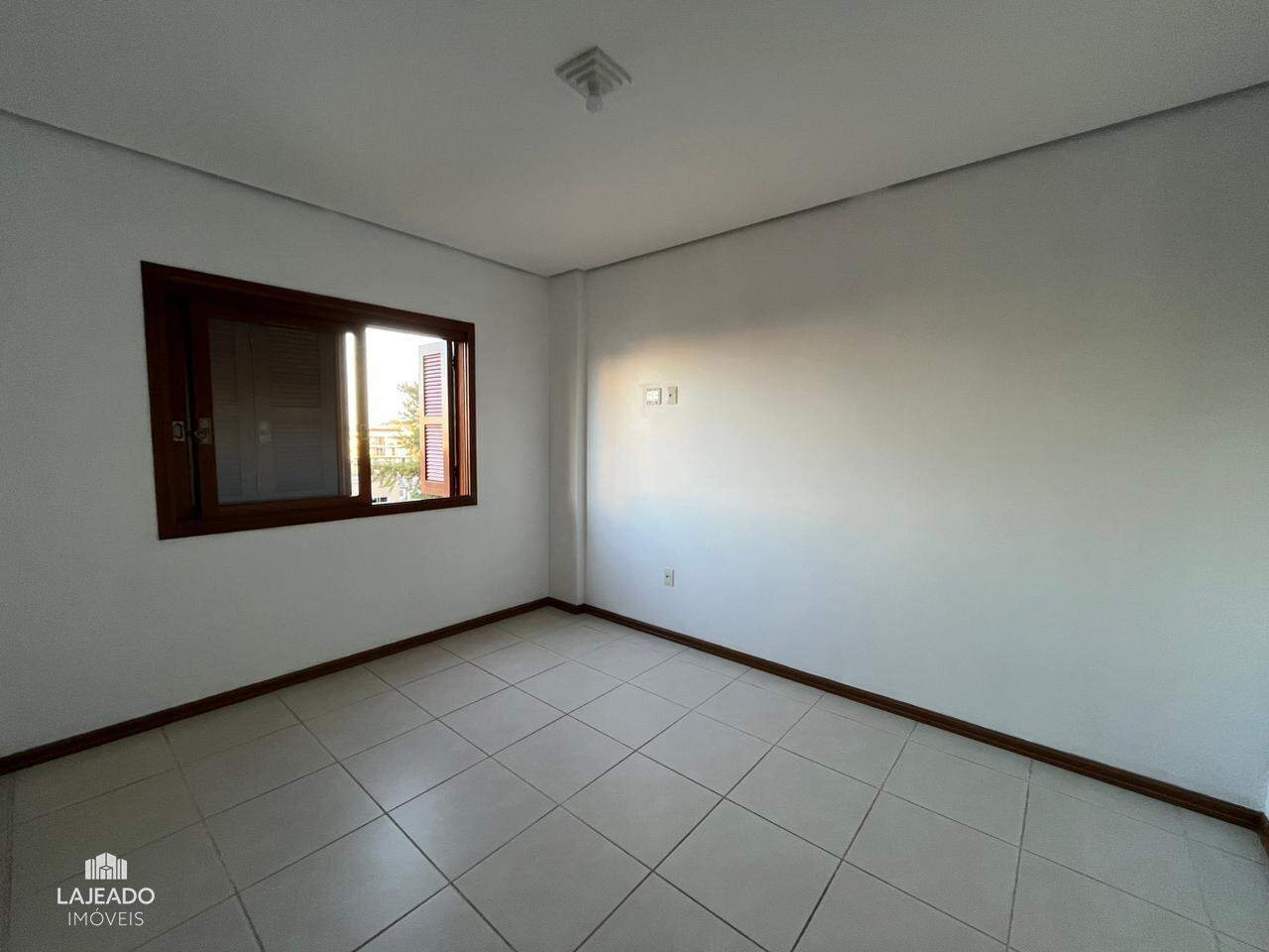 Apartamento para alugar com 1 quarto, 40m² - Foto 9