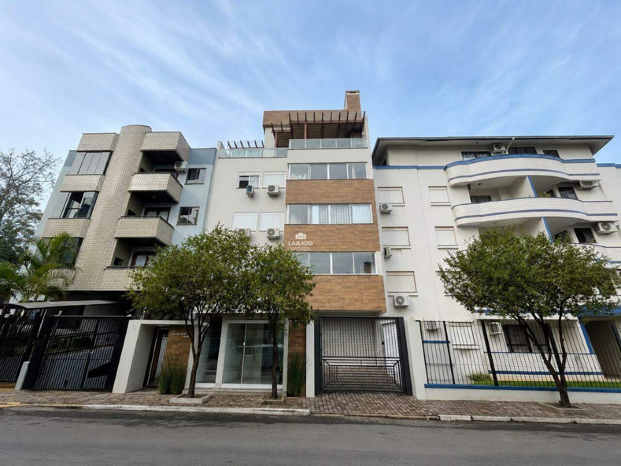 Apartamento, 2 quartos, 75 m² - Foto 1