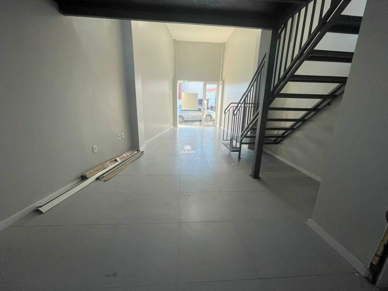 Loja-Salão, 50 m² - Foto 2