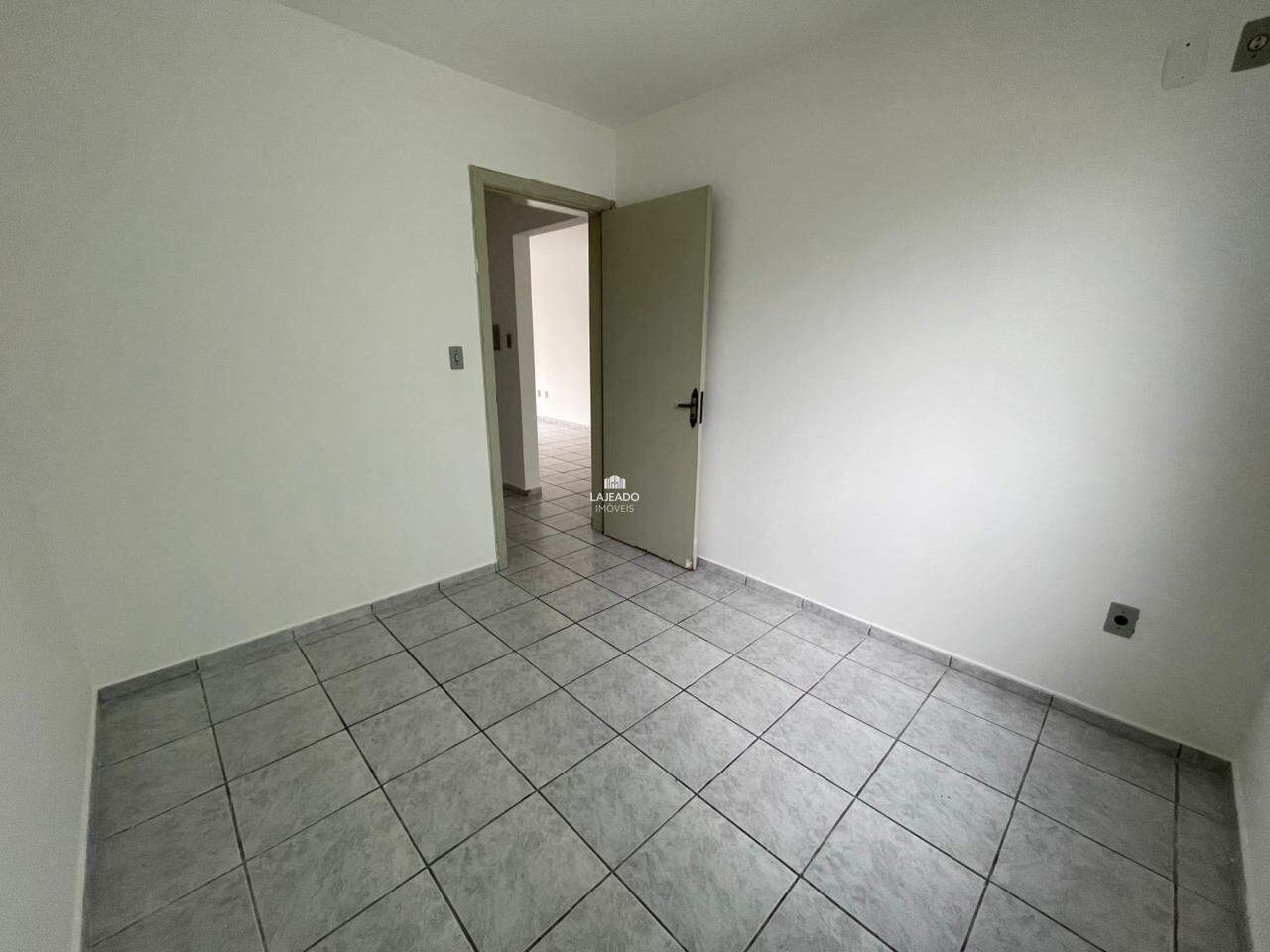 Apartamento para aluguel no Americano: 