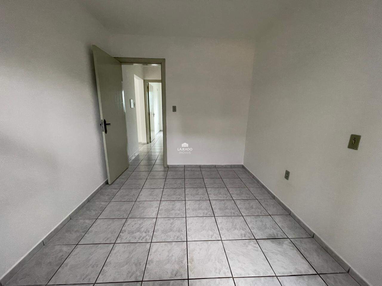 Apartamento para aluguel no Americano: 