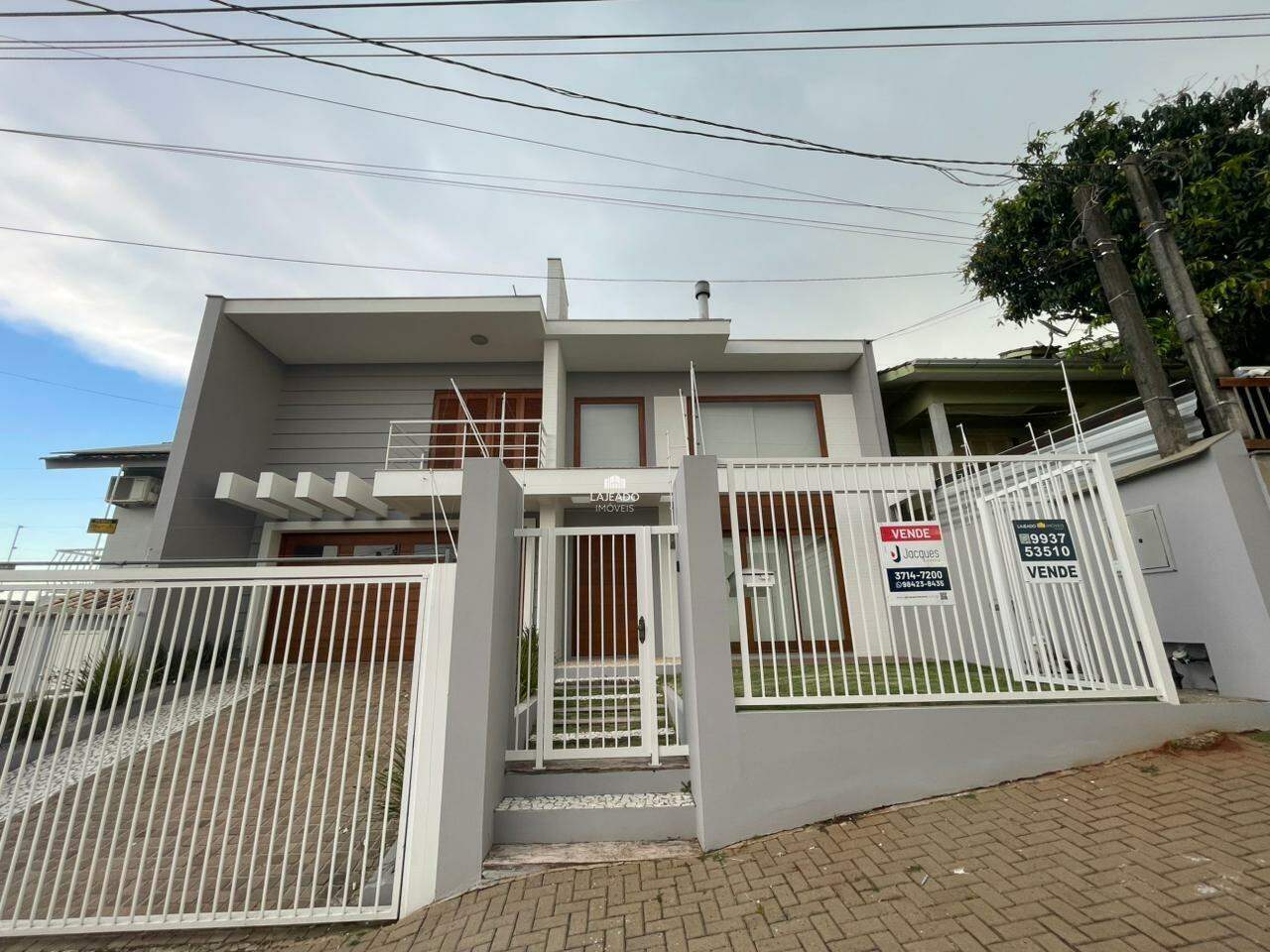 Casa, 3 quartos, 260 m² - Foto 1