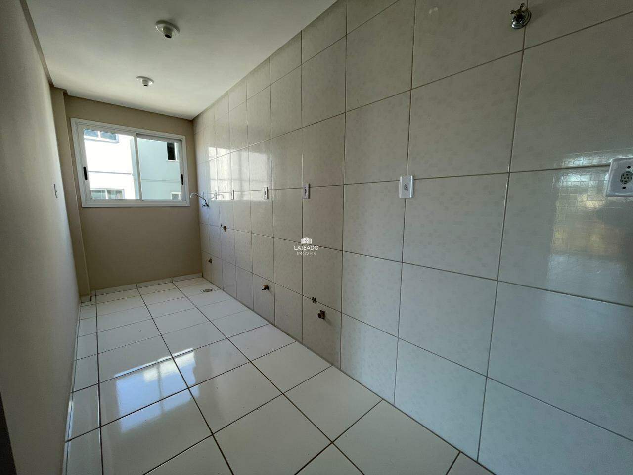 Apartamento para aluguel no Universitário: 