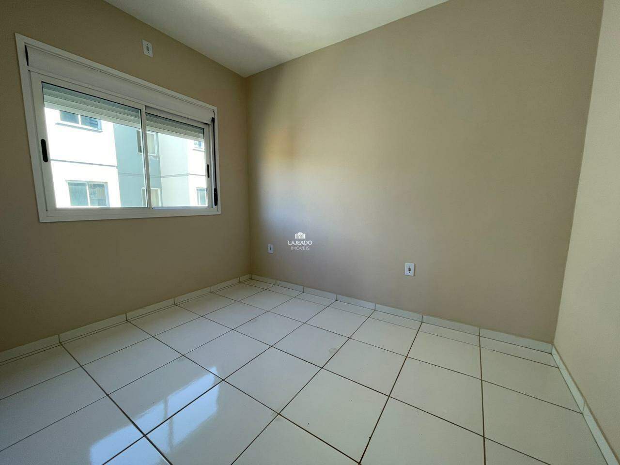 Apartamento para aluguel no Universitário: 