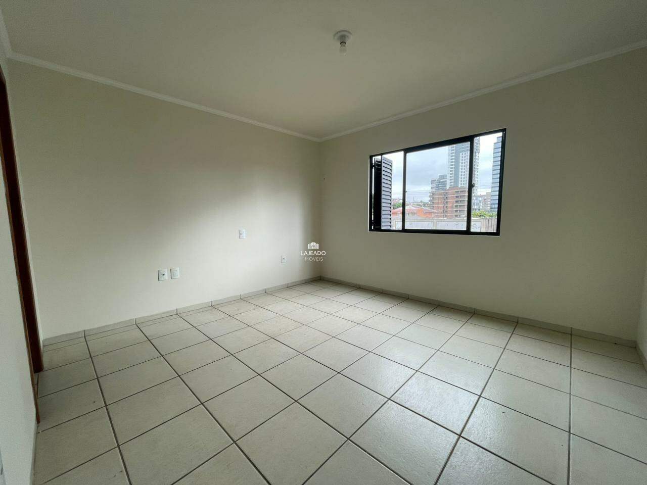 Apartamento para aluguel no São Cristóvão: 