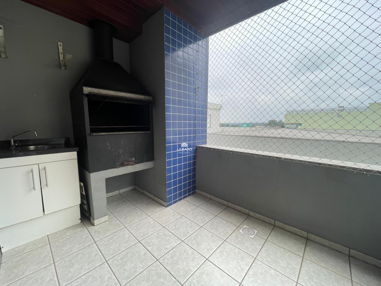 Apartamento para aluguel no Centro: 