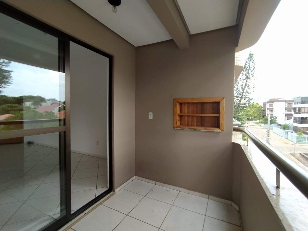 Apartamento para aluguel no Florestal: 