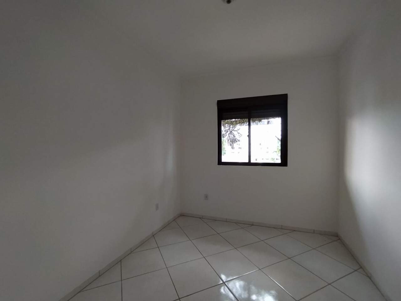 Apartamento para aluguel no Florestal: 