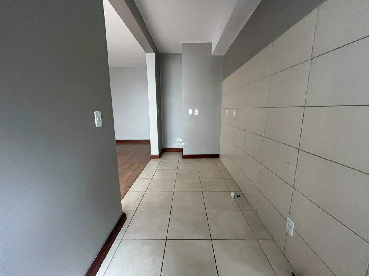 Apartamento para aluguel no Moinhos: 