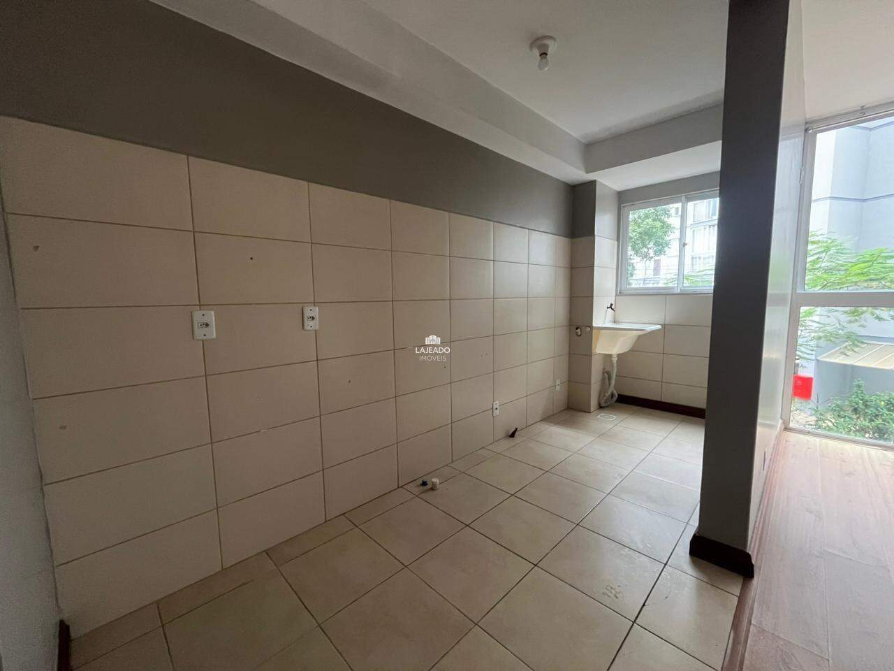 Apartamento para aluguel no Moinhos: 