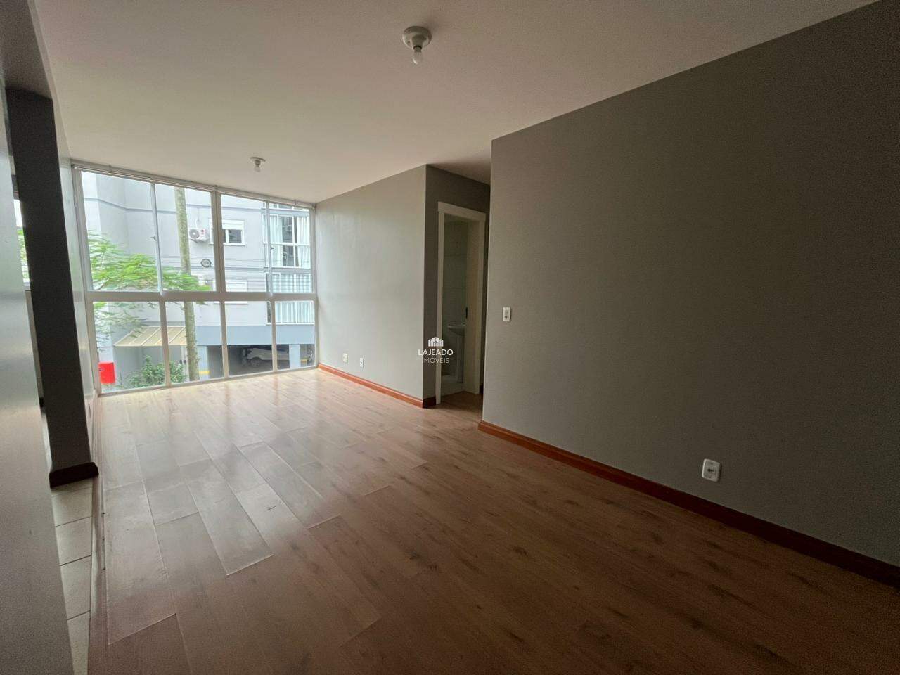 Apartamento para aluguel no Moinhos: 