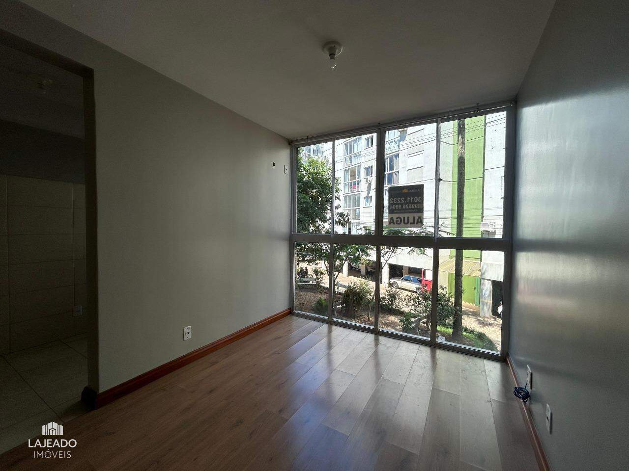 Apartamento para alugar com 2 quartos, 60m² - Foto 3