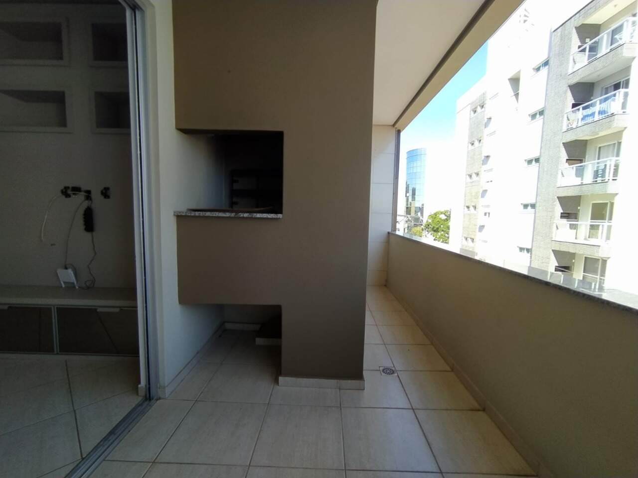 Apartamento para aluguel no Florestal: 