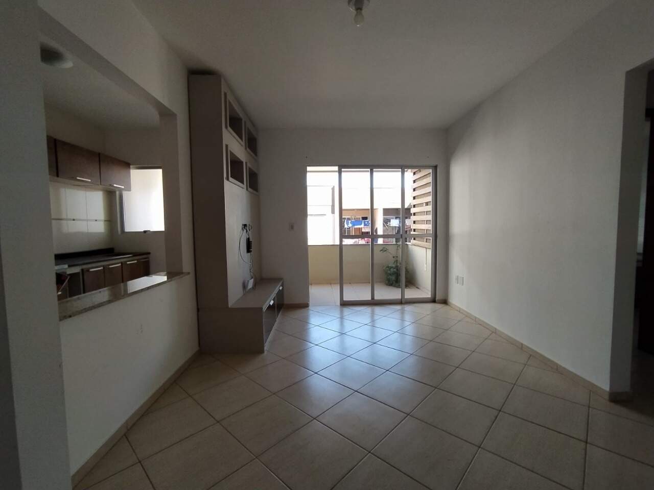 Apartamento para aluguel no Florestal: 