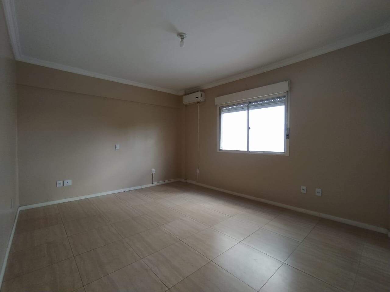 Apartamento para alugar com 3 quartos, 173m² - Foto 11