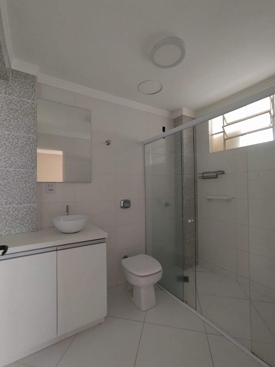 Apartamento para alugar com 3 quartos, 173m² - Foto 12