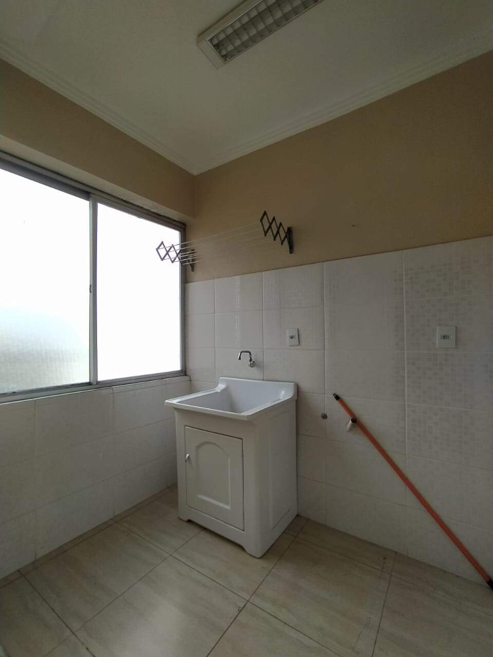 Apartamento para alugar com 3 quartos, 173m² - Foto 10