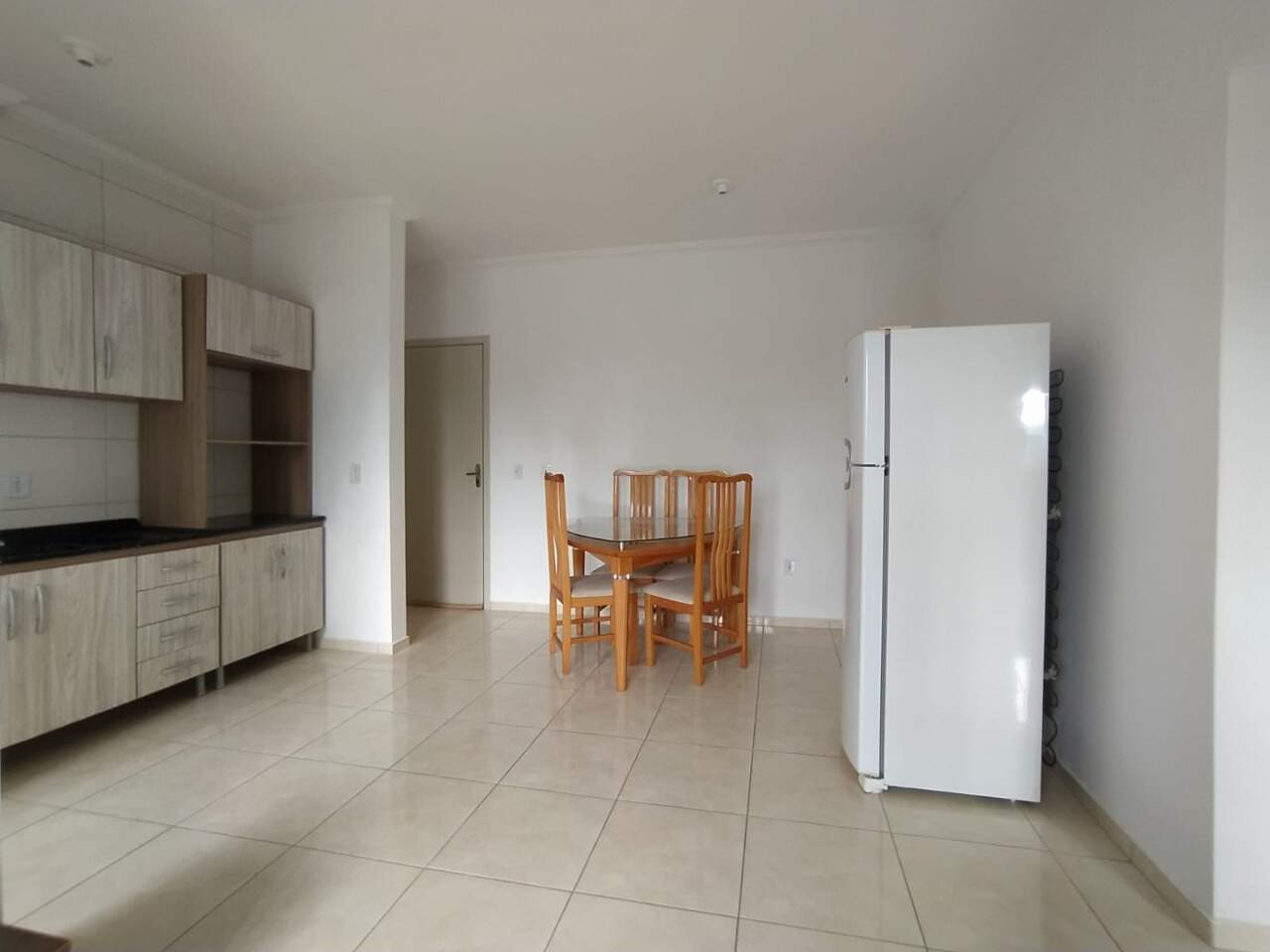 Apartamento para alugar com 2 quartos, 56m² - Foto 6