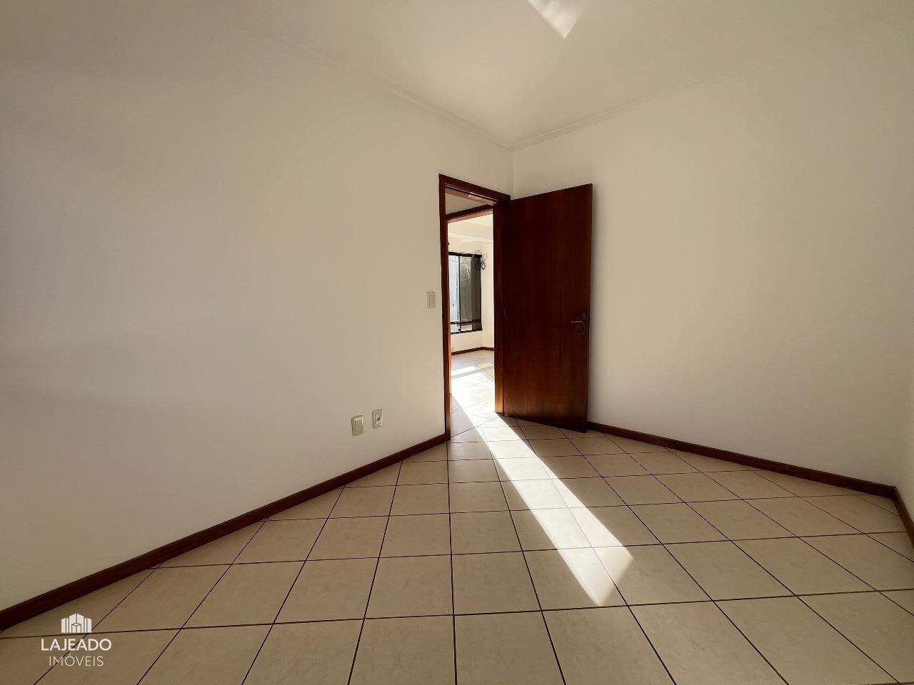 Apartamento para aluguel no Moinhos: 