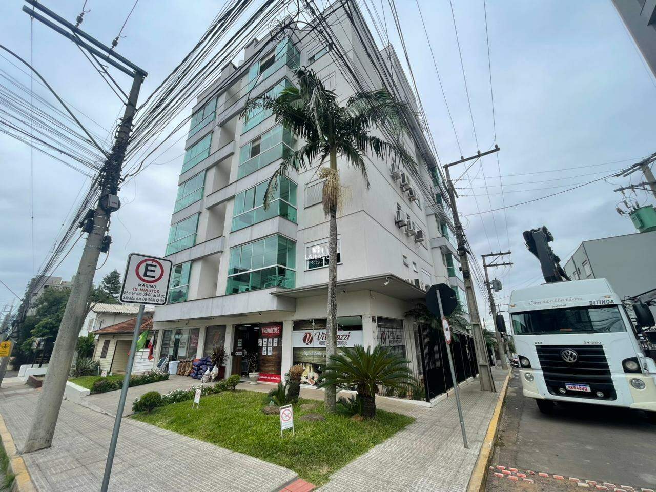 Apartamento, 2 quartos, 80 m² - Foto 1