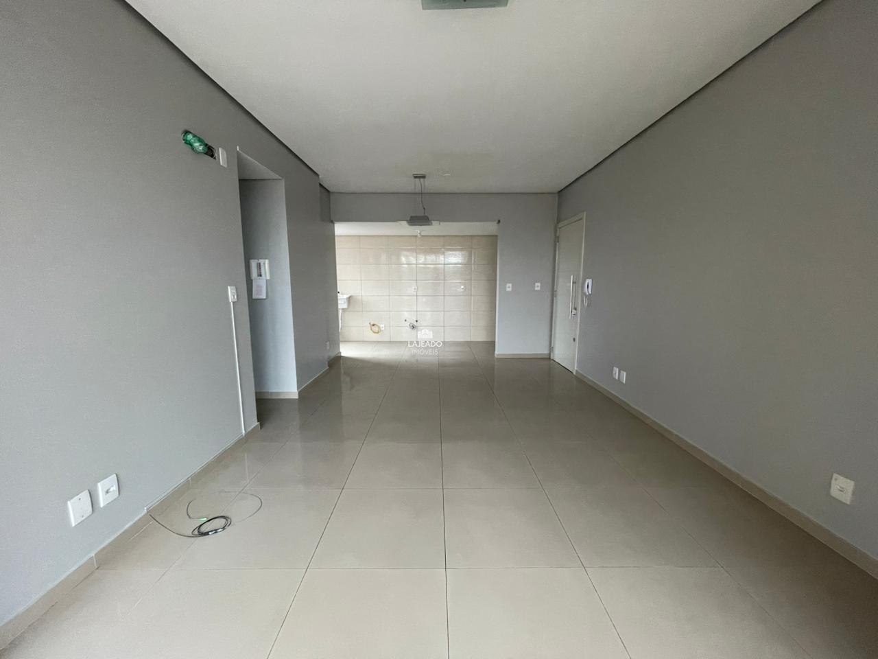 Apartamento para aluguel no Florestal: 