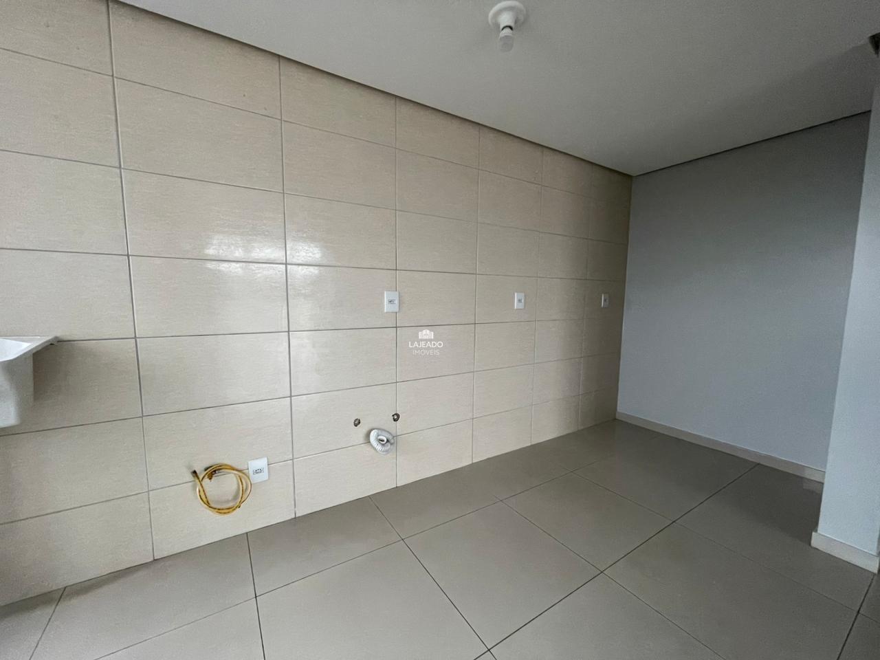 Apartamento para aluguel no Florestal: 