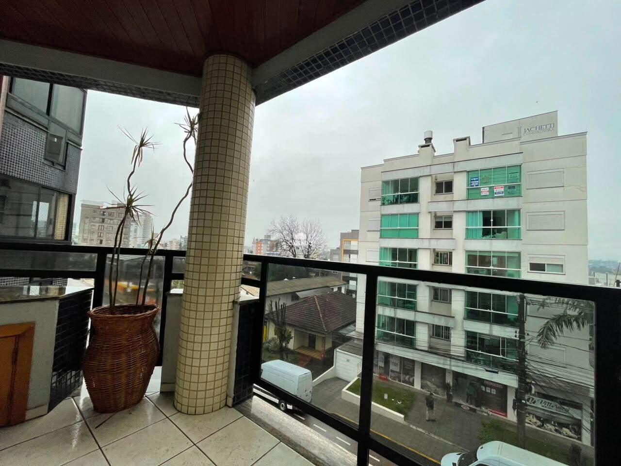 Apartamento para aluguel no Centro: 