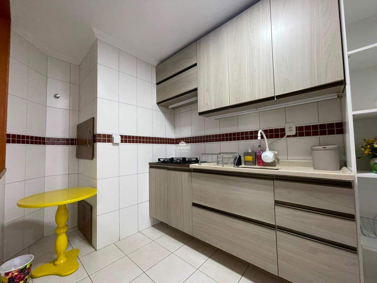 Apartamento para aluguel no Centro: 