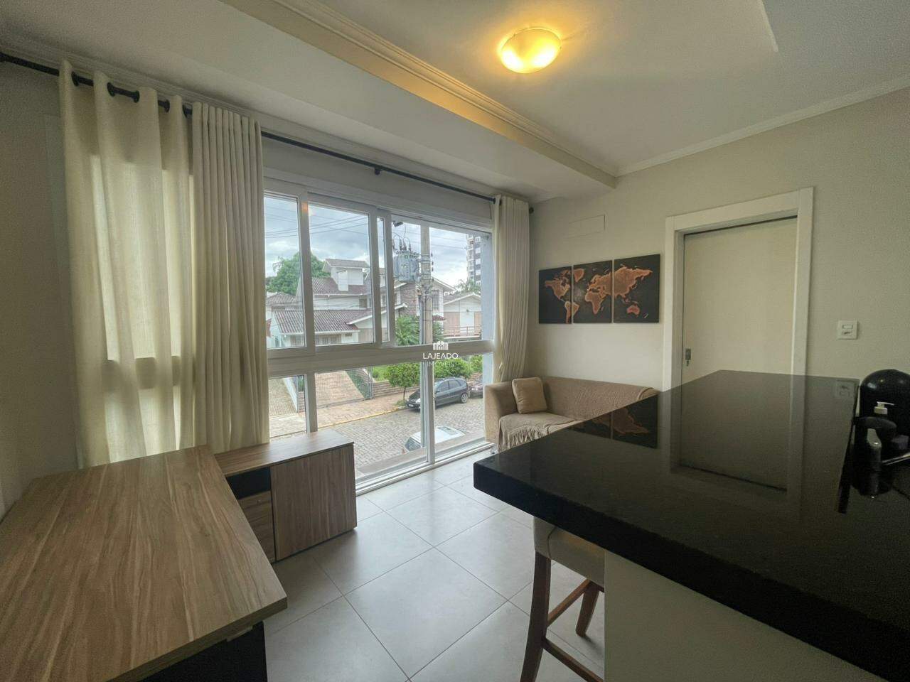 Apartamento para aluguel no Centro: 