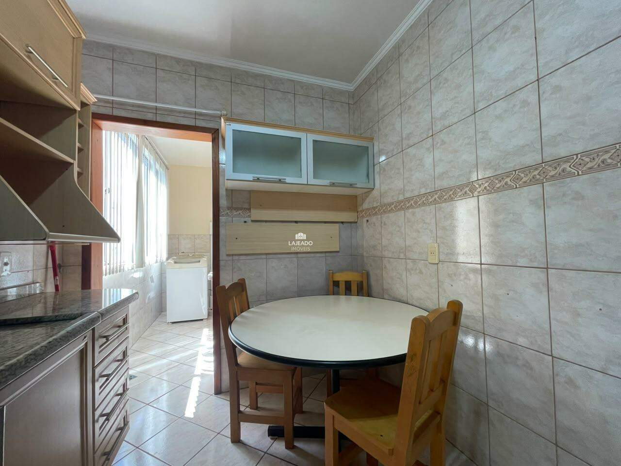 Apartamento para aluguel no Florestal: 