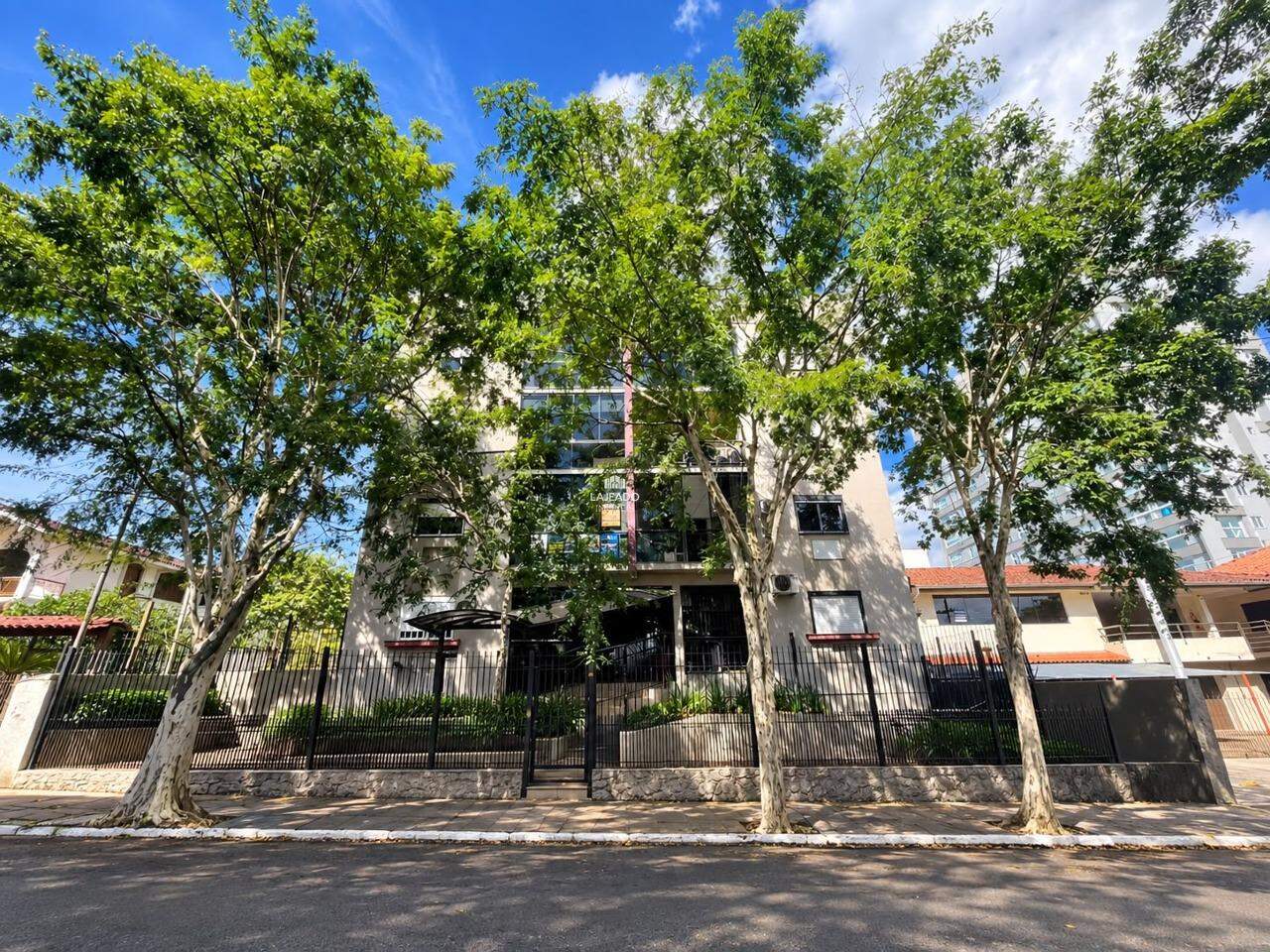 Apartamento para aluguel no Florestal: 