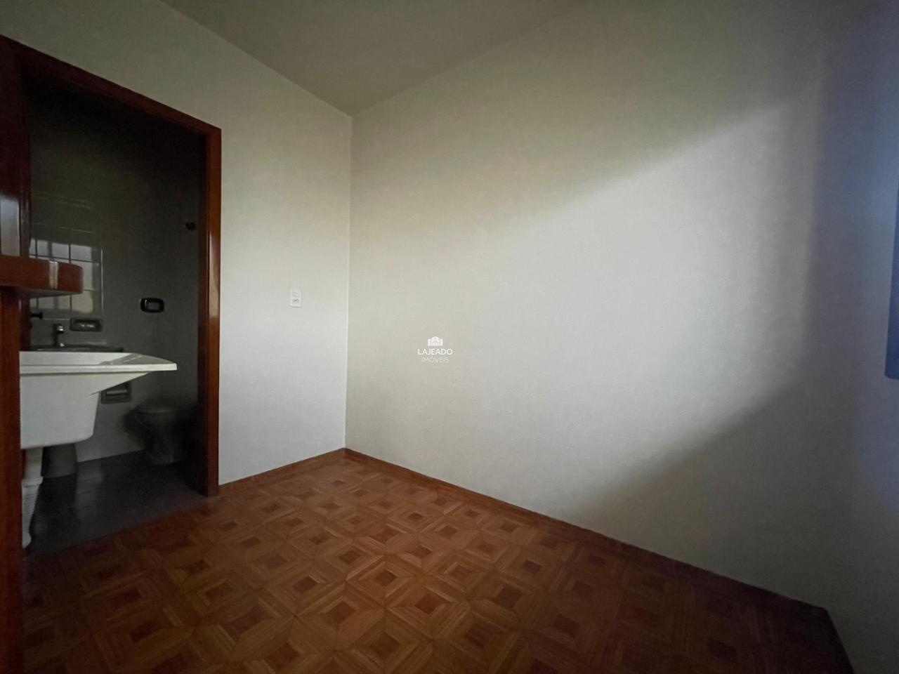 Apartamento para aluguel no Moinhos: 