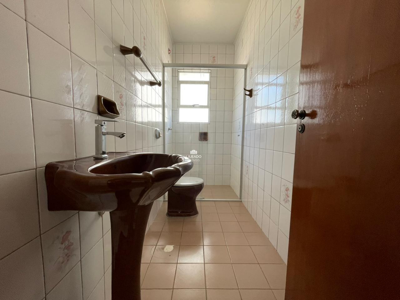 Apartamento para aluguel no Moinhos: 