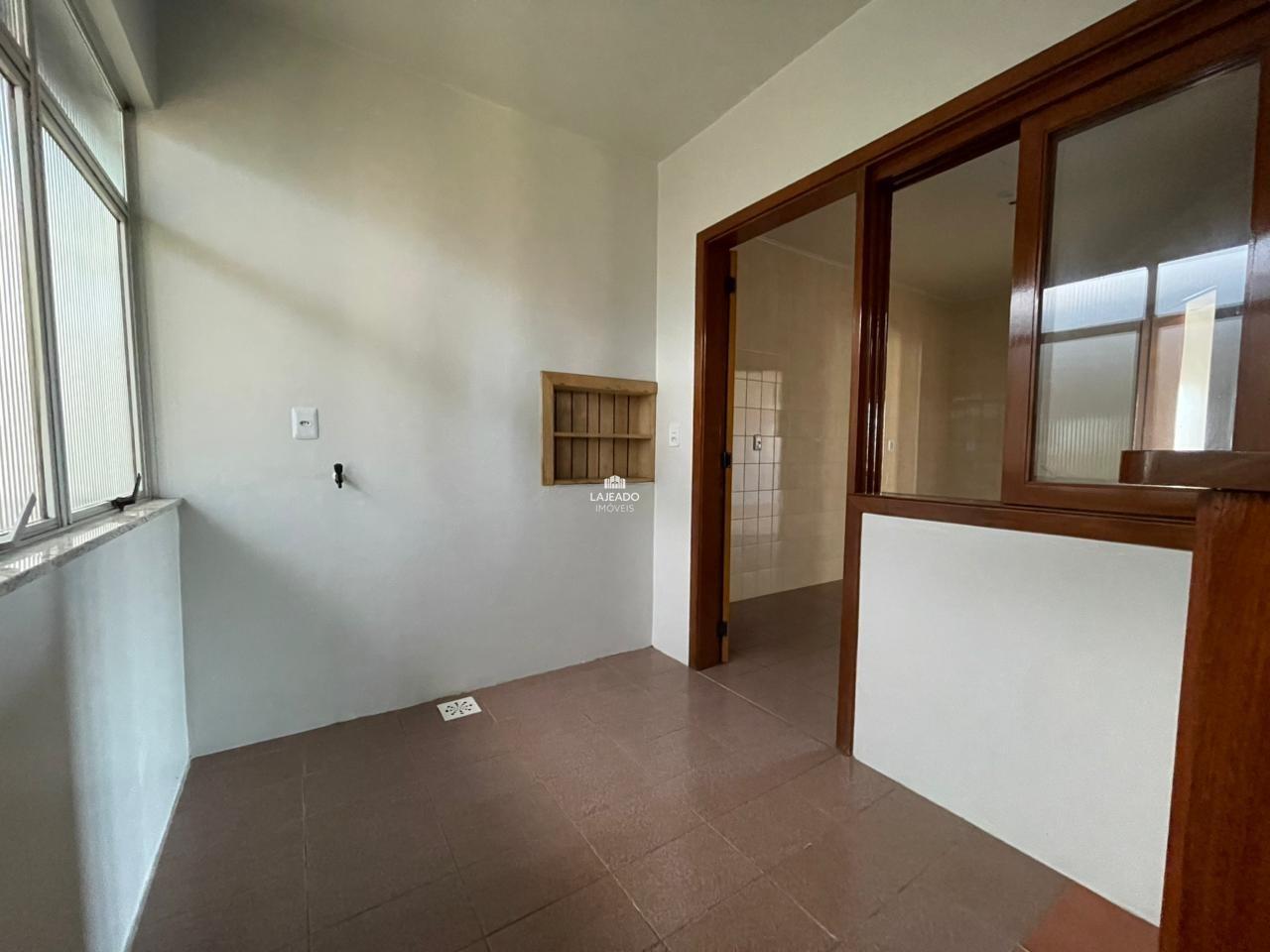 Apartamento para aluguel no Moinhos: 